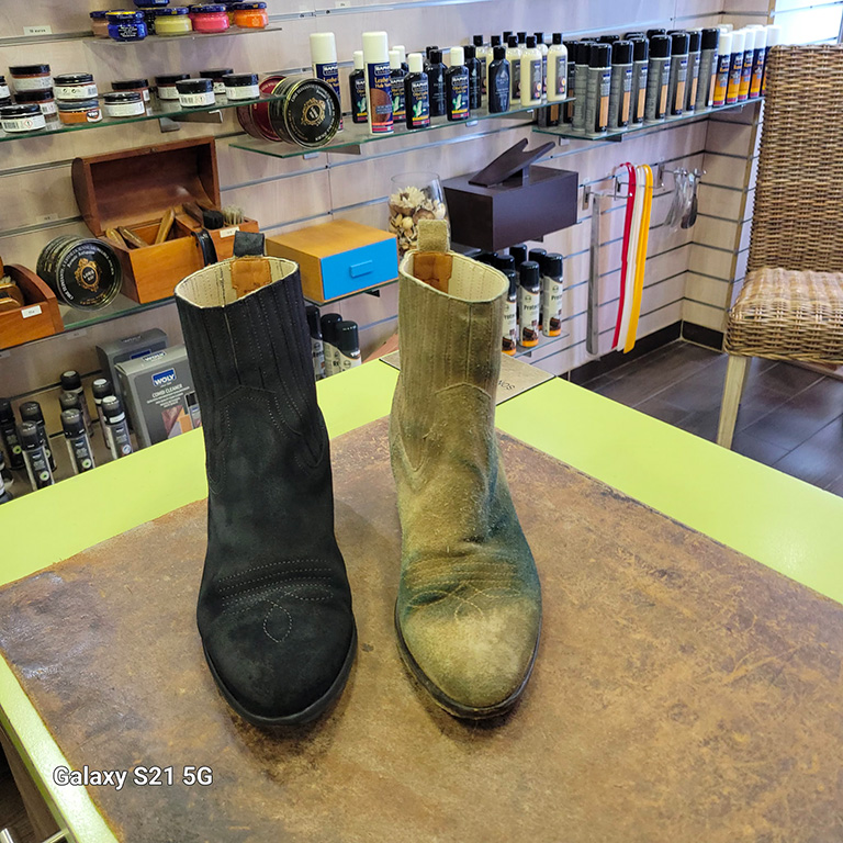 exemple d'une teinture de boots, avant/après, par Cordoluxe, cordonnier Paris